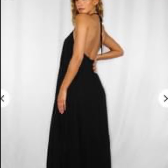 Missguided Black Halter Neck Dress - Picture 1 of 4